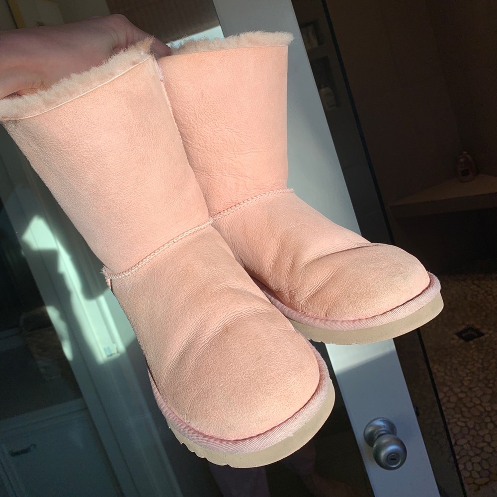 Pink Ugg’s